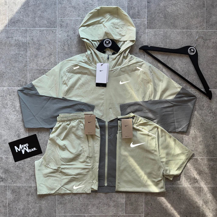 ENSEMBLE NIKE RUNNING 20